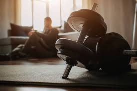 游族扭亏为盈，昆仑万维投出美股上市公司，多家公司发布三季报