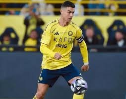 意甲最新积分战报：前2积分相同，米兰奇迹逆袭，热那亚绝杀